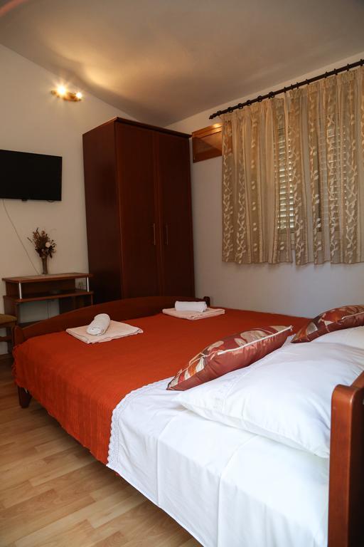 Apartments Dragica Milna  Zewnętrze zdjęcie