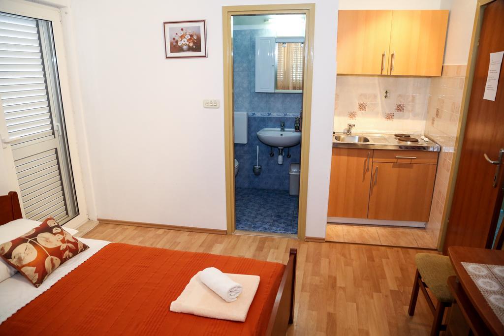 Apartments Dragica Milna  Zewnętrze zdjęcie