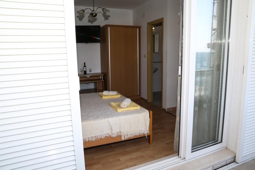 Apartments Dragica Milna  Zewnętrze zdjęcie