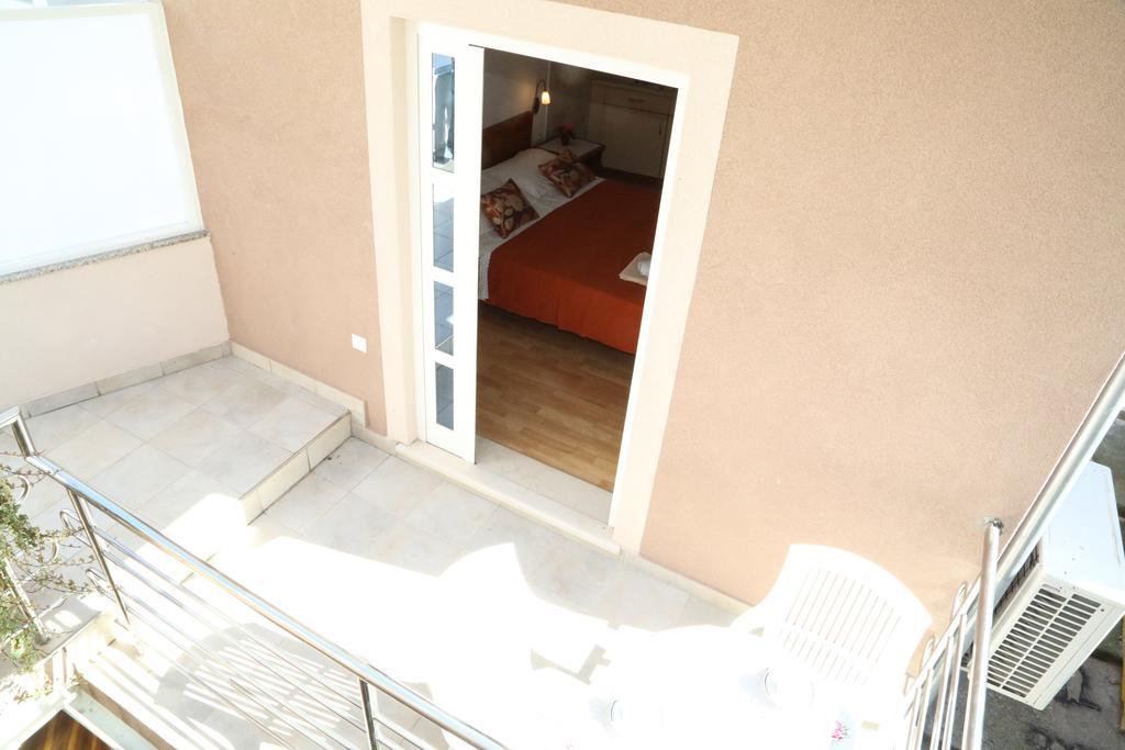 Apartments Dragica Milna  Zewnętrze zdjęcie