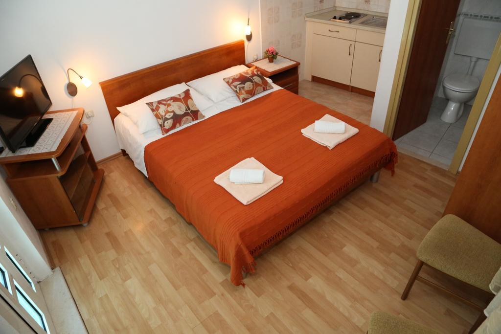 Apartments Dragica Milna  Zewnętrze zdjęcie