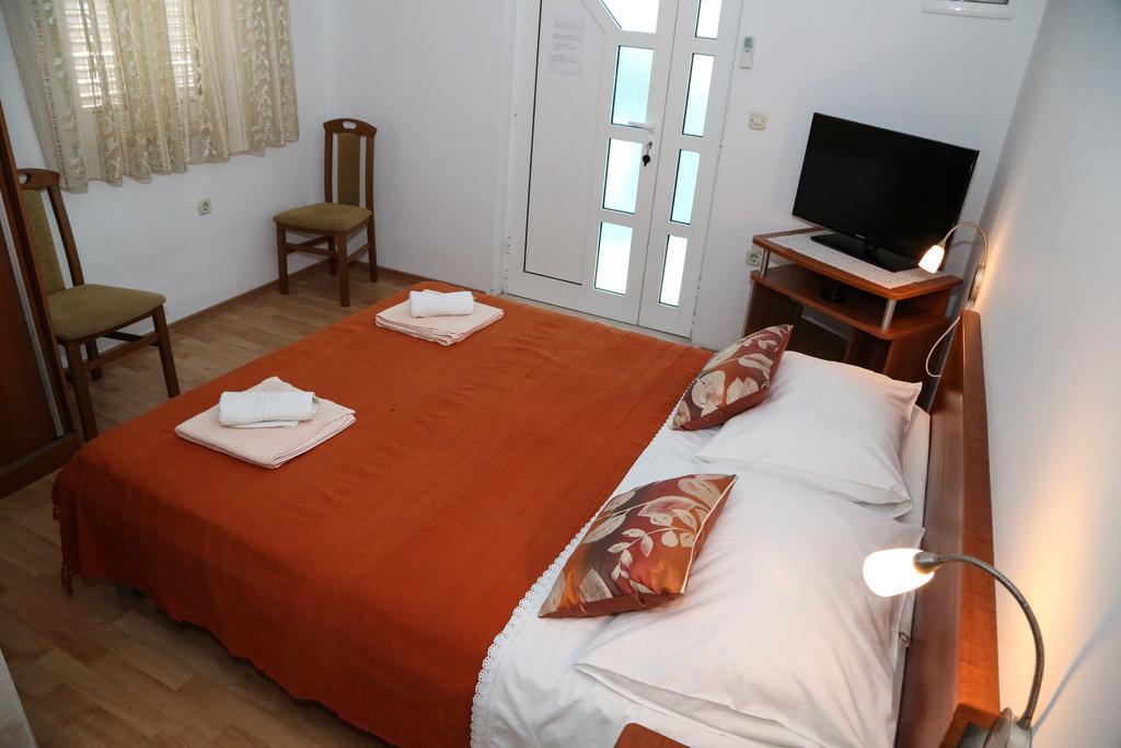 Apartments Dragica Milna  Zewnętrze zdjęcie