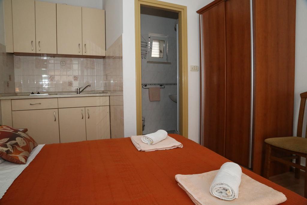Apartments Dragica Milna  Zewnętrze zdjęcie