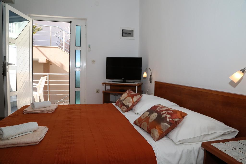 Apartments Dragica Milna  Zewnętrze zdjęcie