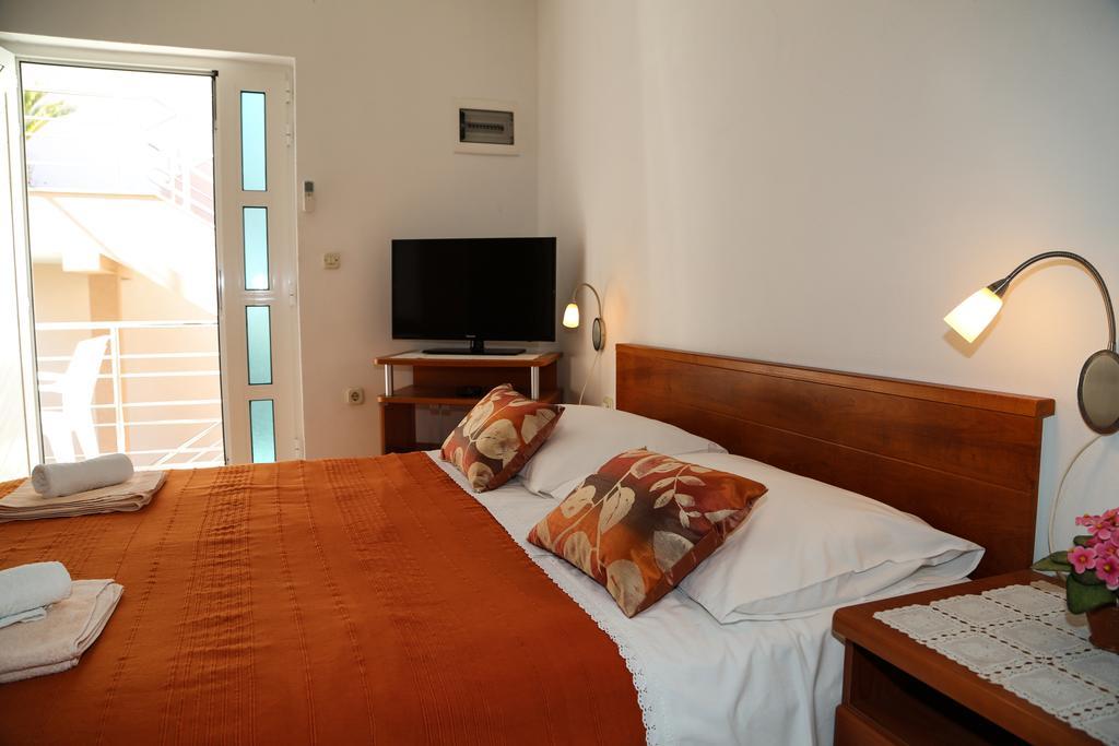 Apartments Dragica Milna  Zewnętrze zdjęcie